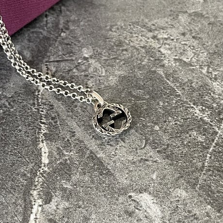 gucci interlocking G silver necklace