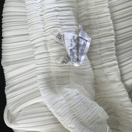 issey miyake pleats pants