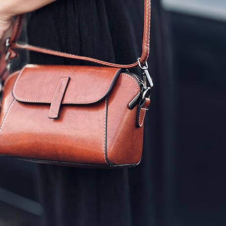 【price down】import factory sample leather shoulder bag brown