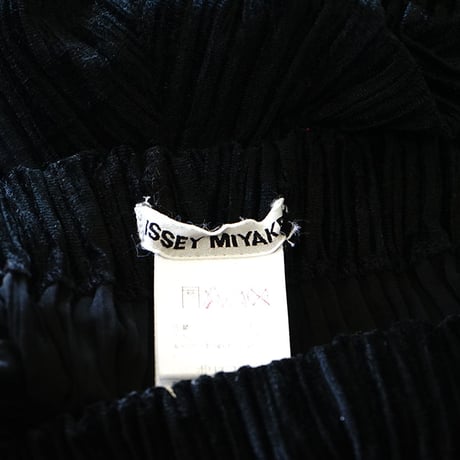 issey miyake pleats pants