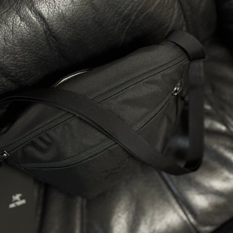 【国内正規】新品 arcteryx 2025ss shouder bag
