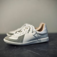 factory sample all white german trainer