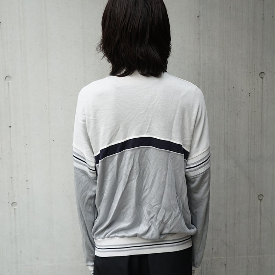 5e8d877c2a9a42160c7d8f5d