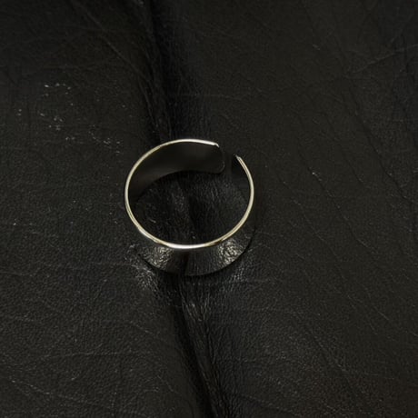 factory sample silver polish ring