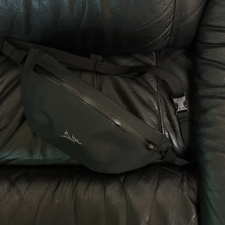 【国内正規】arcteryx  shoulder bag “ Granville Crossbody”