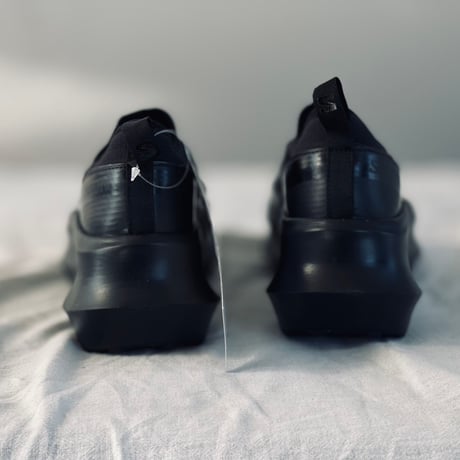新品 comme des garcons × salomon platform slipon