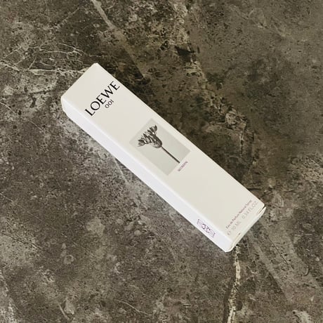新品 loewe "001" WOMAN