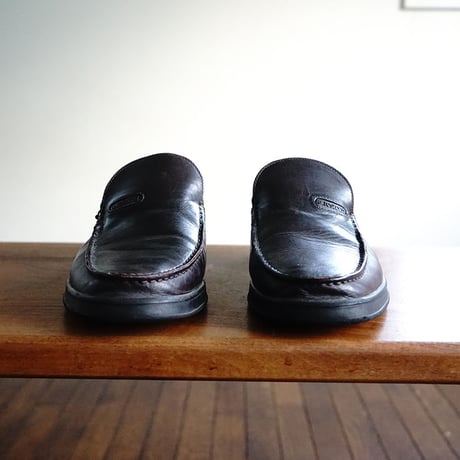 a testoni leather shose