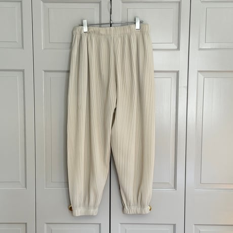homme plisse issey miyake pleats white pants