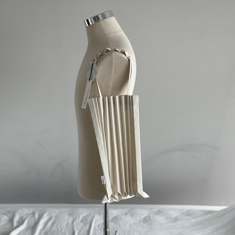 新品 isseymiyake me tote pleats bag