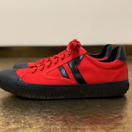 新品 celine triomphe sneakers 41