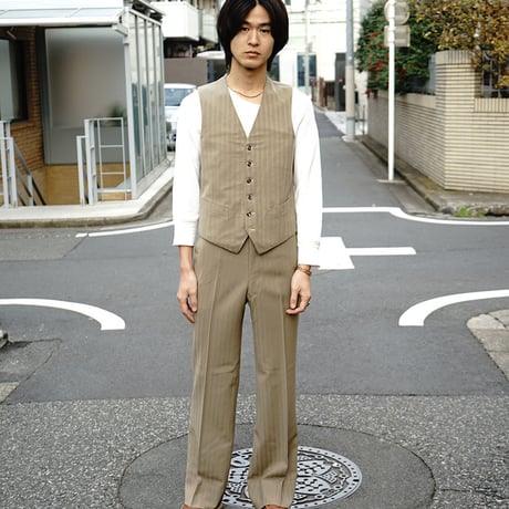 vintage  three‐piece  stripe set up suit
