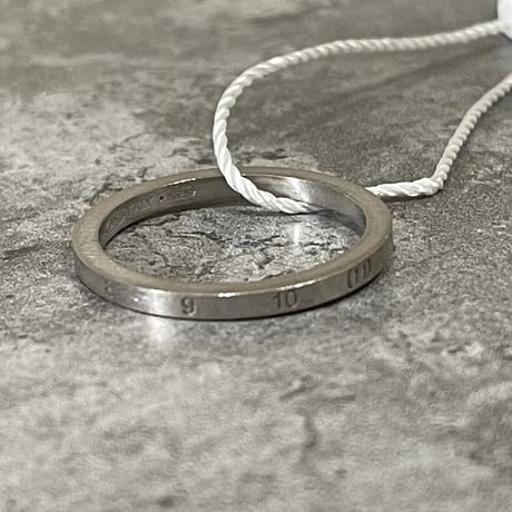 maison margiela ”slim" number ring