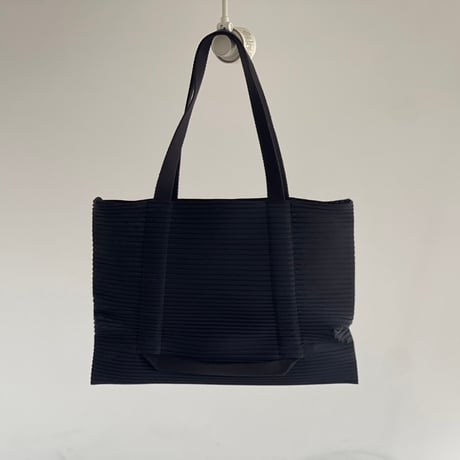 homme plisse issey miyake pleats bag