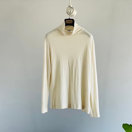 loewe anagram turtle neck