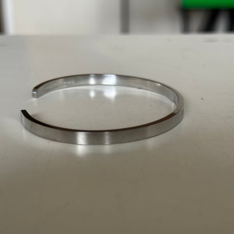 maison margiela sliver logo bracelet
