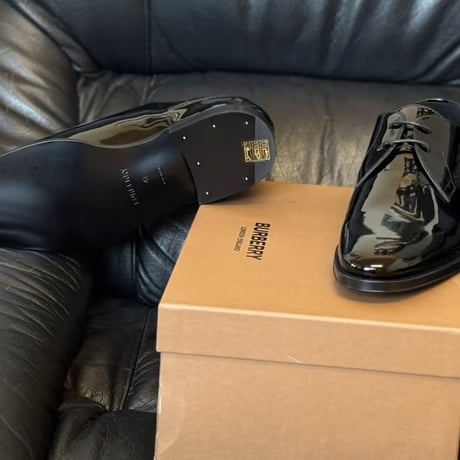新品 burberry patent leather dress shoes 43
