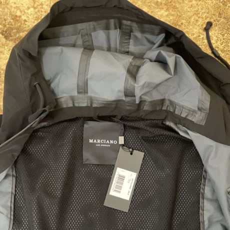 新品 marciano technical fablic coat