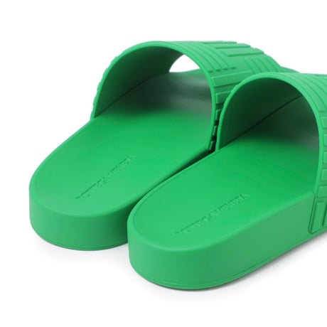 新品 bottega veneta parakeet green sandals 43