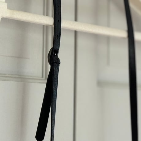 balenciaga leather shoulder bag