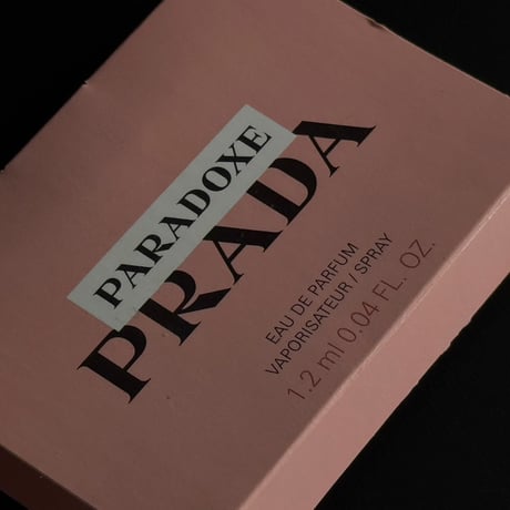 prada "PARADOXE"