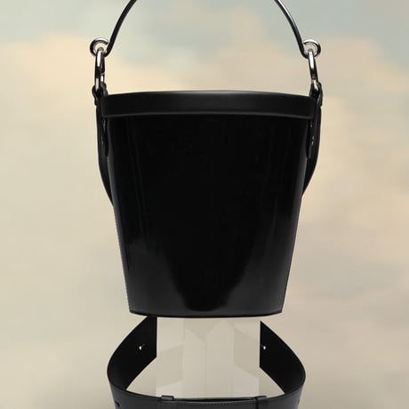 新品 maison margiela margiela fire bucket bag