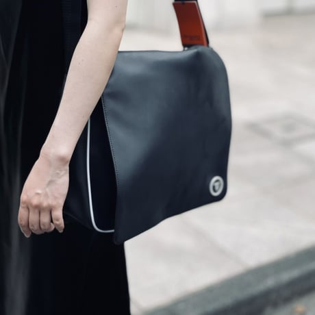 新品 trussardi 2021ss fake leather shoulder bag
