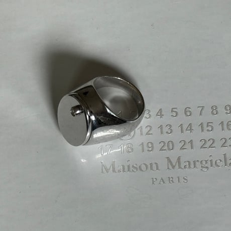 maison margiela "初期" signet lid opens ring