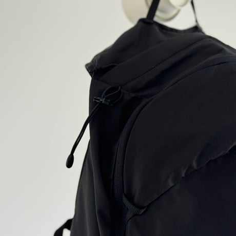 新品 salomon back pack