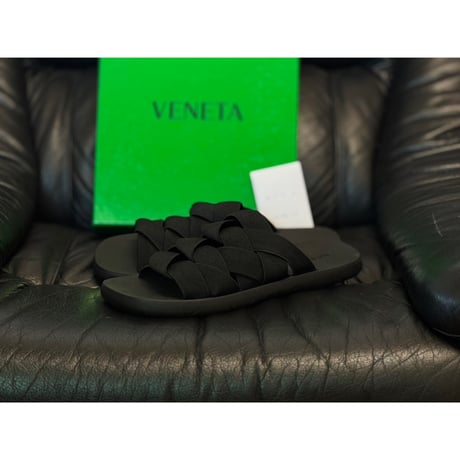新品 bottega veneta Intrecciato sandals black 41