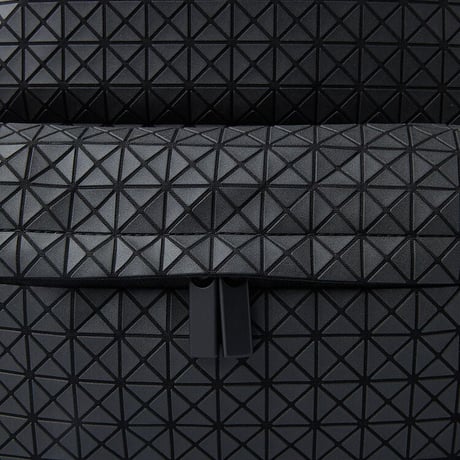 新品 isseymiyake baobao backpack black