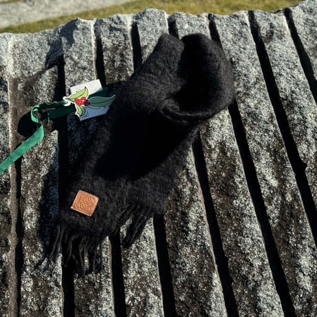 【国内正規】loewe anagram mohair muffler A