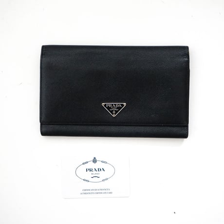 prada wallet