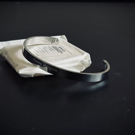 【special price】maison margiela sliver logo bracelet + soap