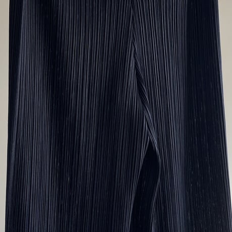 issey miyake pleats pants black