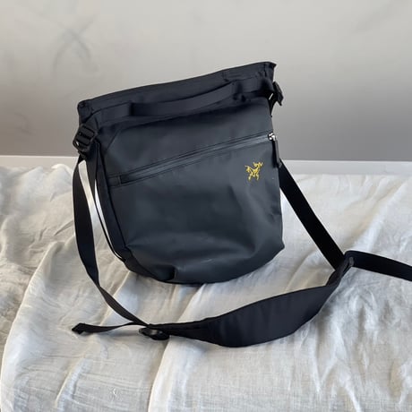 arcteryx shoulder bag