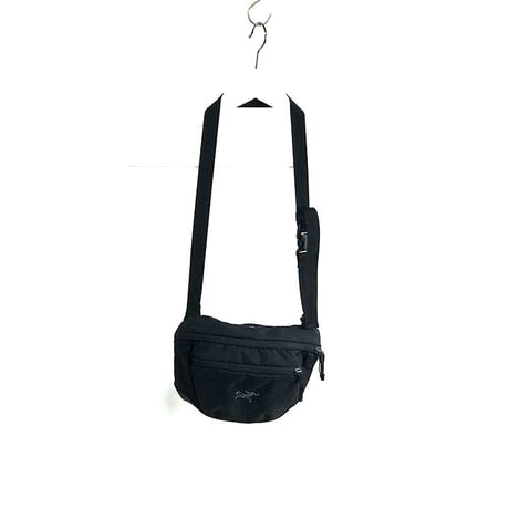 未使用 arc'teryx shoulder bag