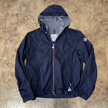 新品 moncler nylon jacket