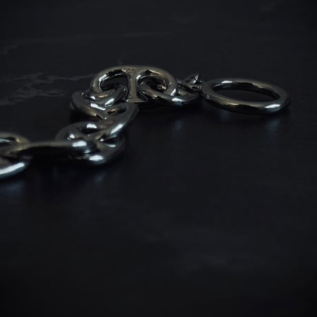 ring-pull bracelet