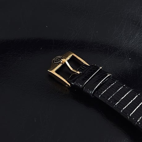 gucci leather belt vintage watch