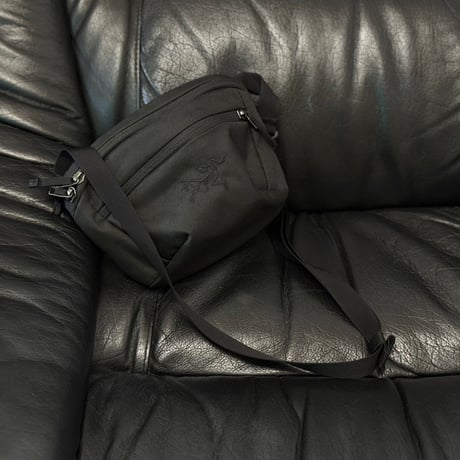 【国内正規】arcteryx shoulder bag