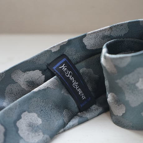 Yves Saint Laurent neck tie A