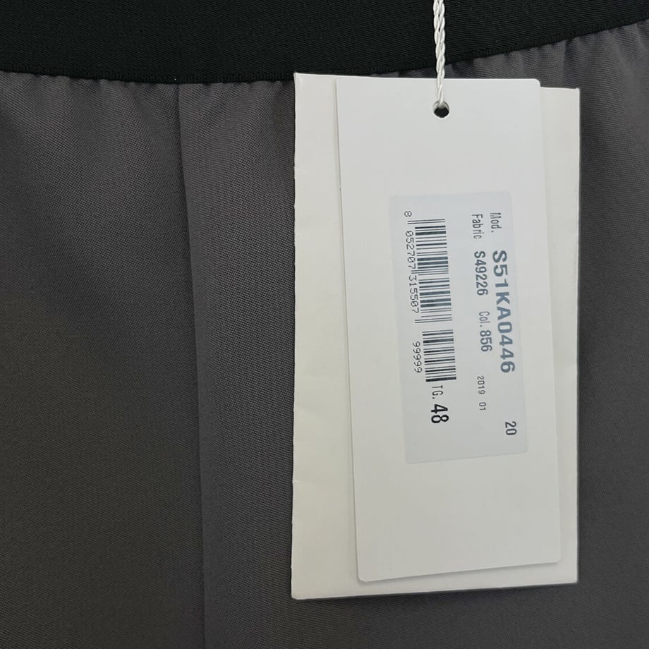 606e52602305574cdd4855f2