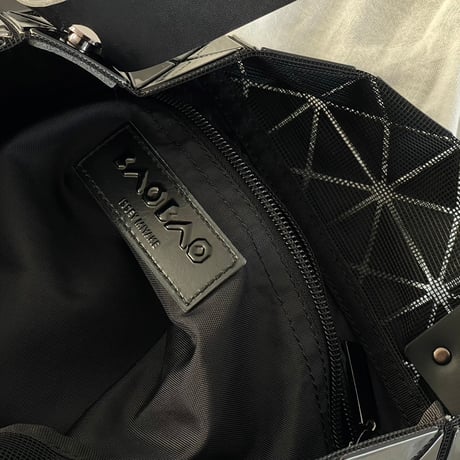 isseymiyake baobao bag black