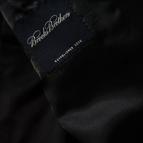 Brooks Brothers set up suit