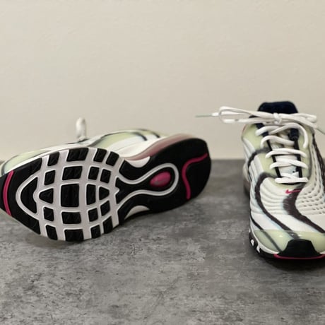 新品  nike air max deluxe