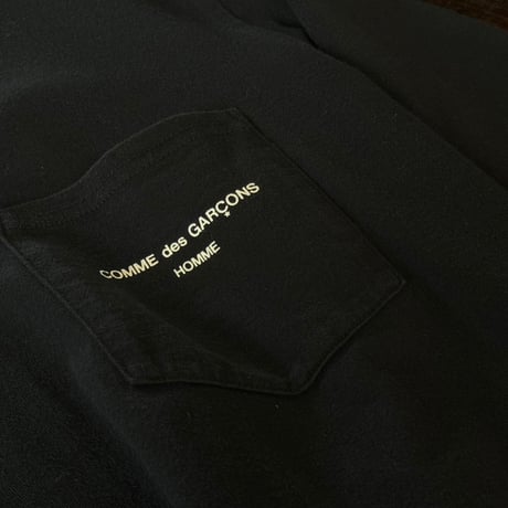 comme des garcons homme logo tops