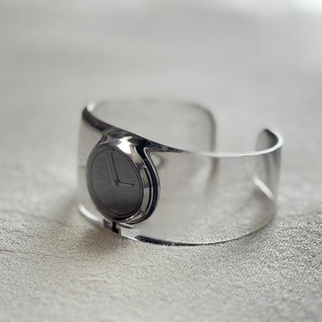 isseymiyake “O”