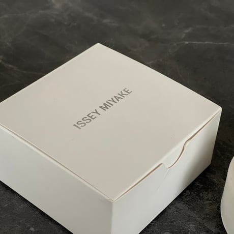 isseymiyake “O”