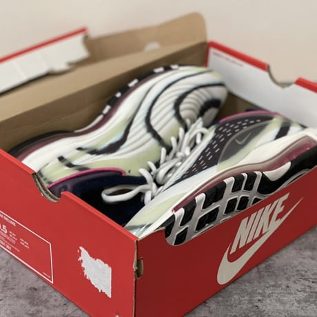 新品  nike air max deluxe